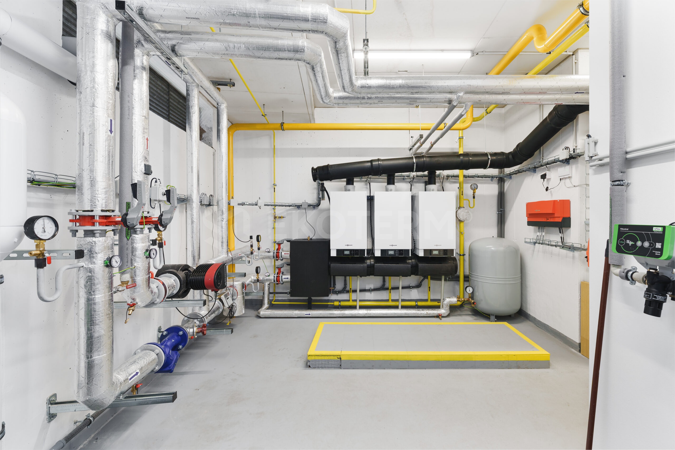 rekonstrukce kotelny 300 kW bytový dům Na Zemance Praha 4 – pohled na kotelnu