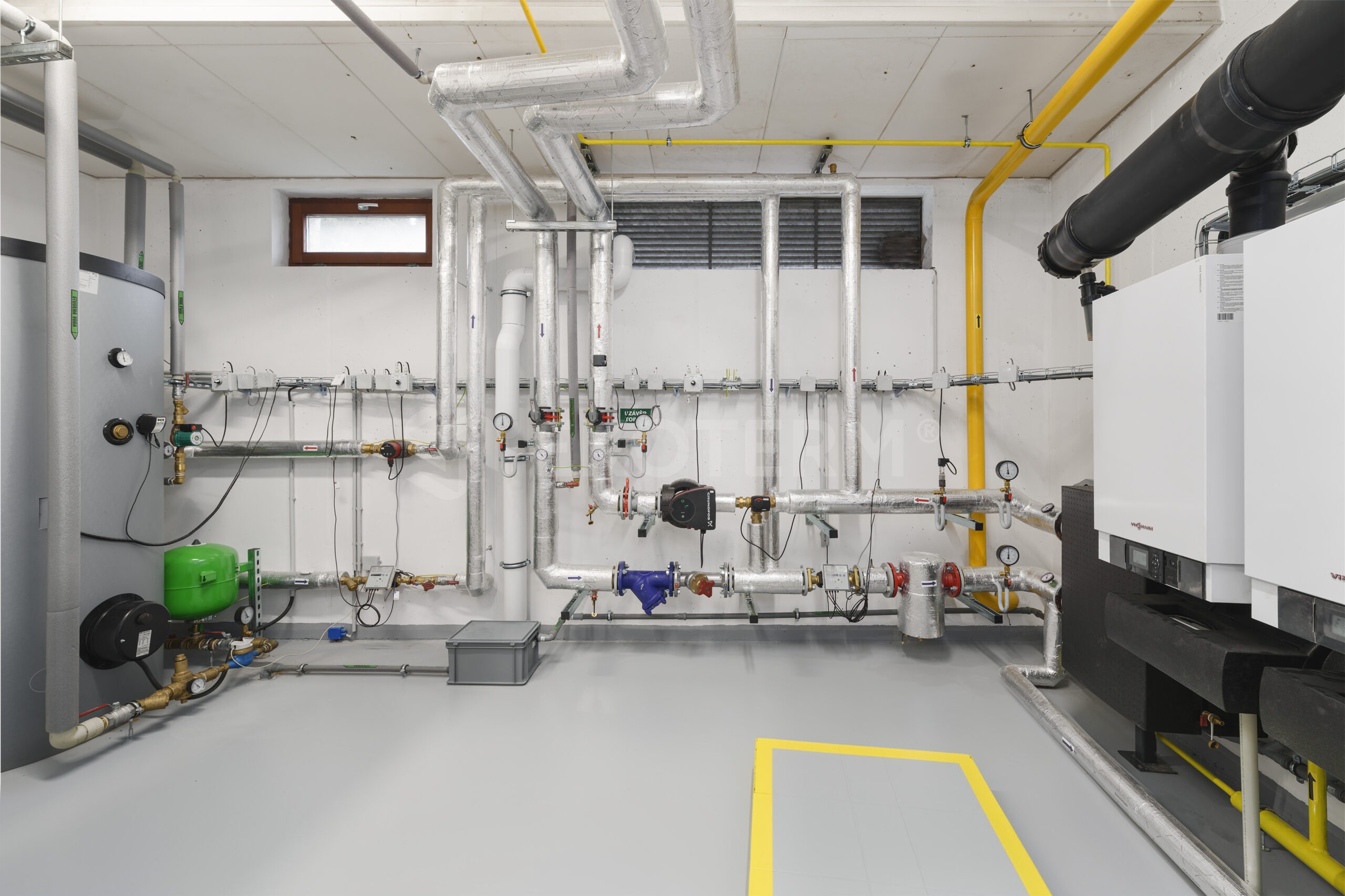 rekonstrukce kotelny 300 kW bytový dům Na Zemance Praha 4 – celkový pohled na kotelnu