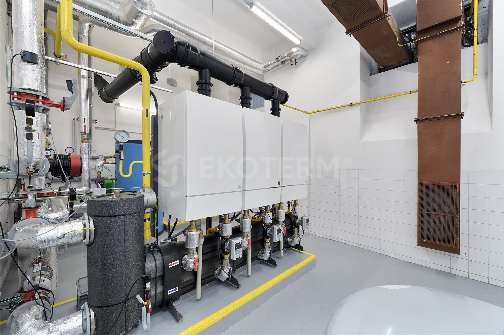 rekonstrukce kotelny 300 kW kaskáda AIC Nesta Chrome – instalace v kotelně