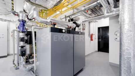 rekonstrukce kotelny 800 kW bytový dům Sacre Coeur – rozvodné potrubí v kotelně