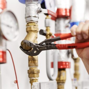 Čištění filtru v kotelně - servis a údržba kotelny